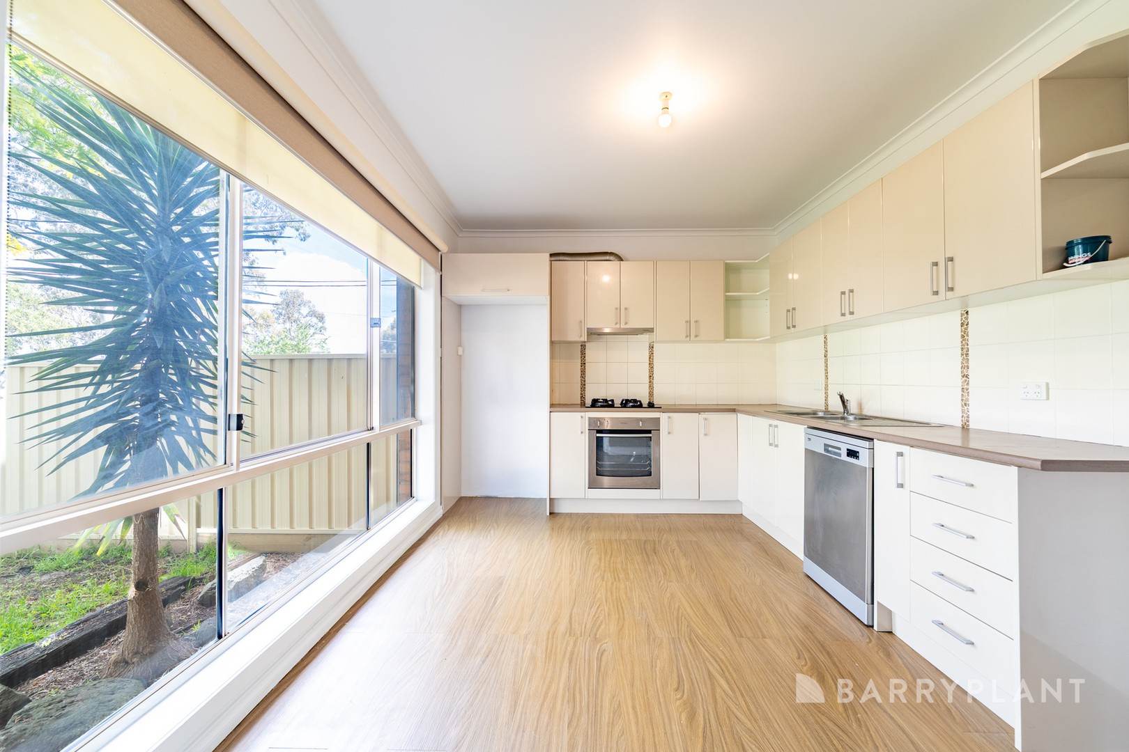 172 Railway Crescent, Dallas, VIC 3047 - Thumbnail 2 - 02/12/2025