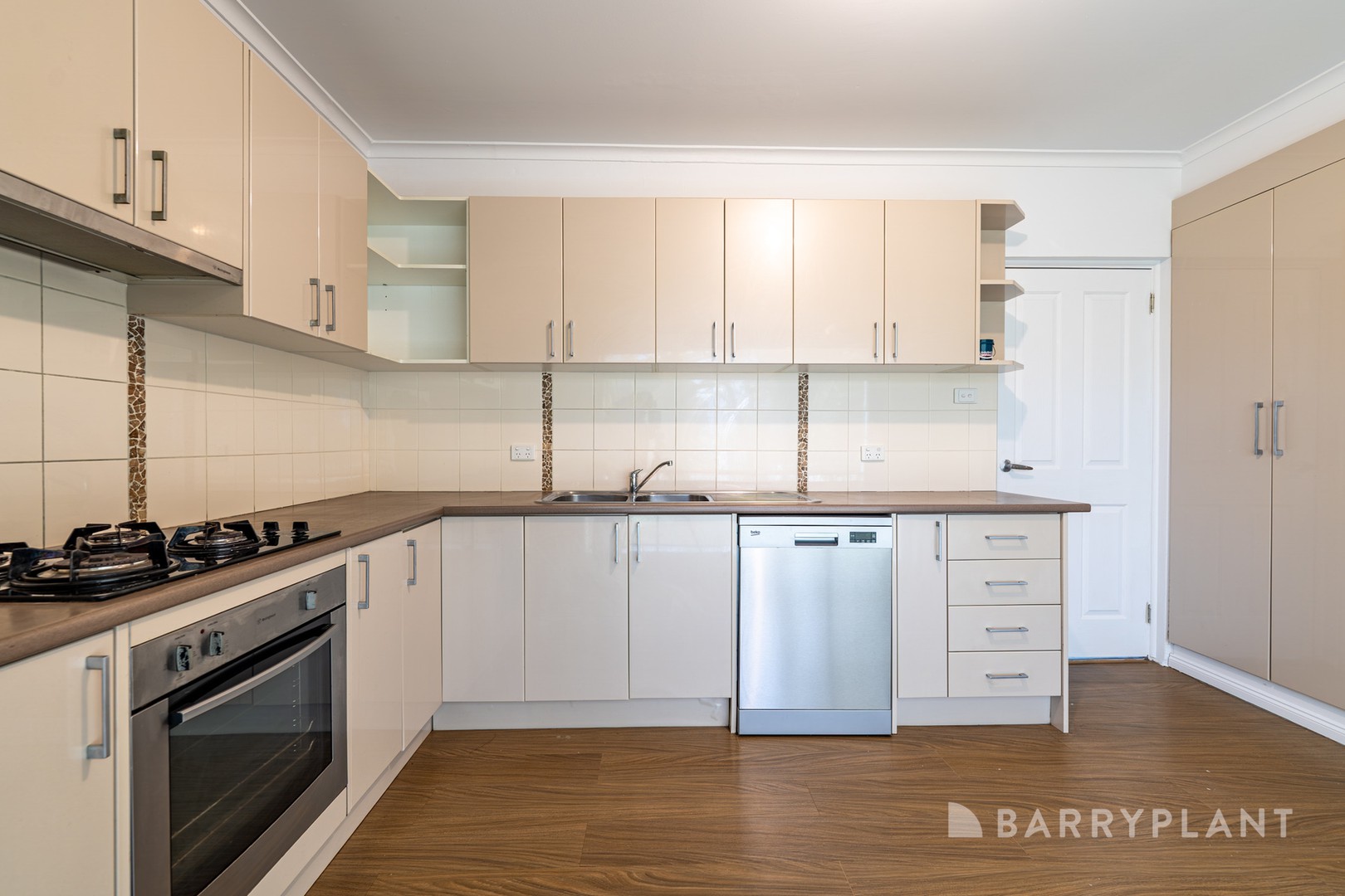 172 Railway Crescent, Dallas, VIC 3047, Dallas - Thumbnail 4