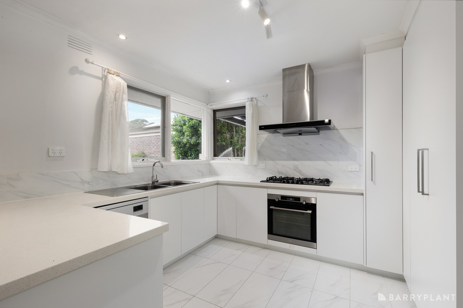 174 Blackburn Road, Blackburn South, VIC 3130 - Thumbnail 1 - 12/02/2026