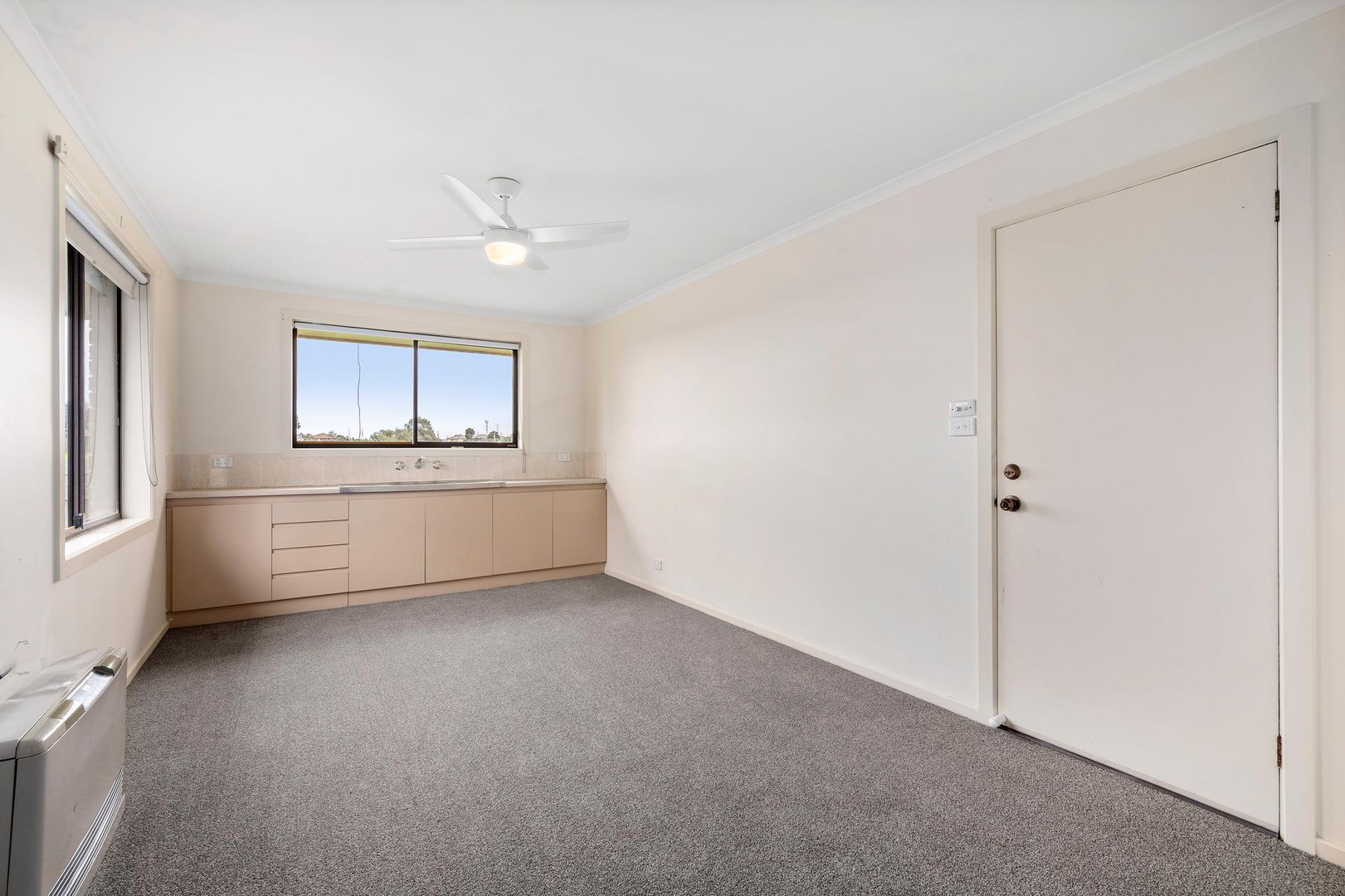 174 Roycroft Avenue, Mill Park, VIC 3082, Mill Park - Thumbnail 6