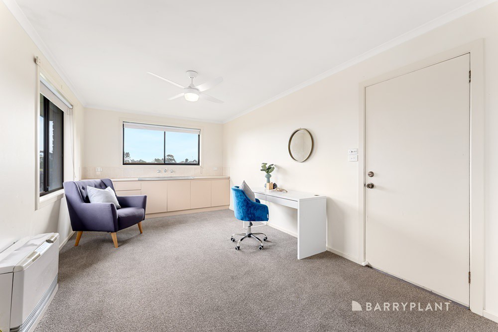 174 Roycroft Avenue, Mill Park, VIC 3082, Mill Park - Thumbnail 7