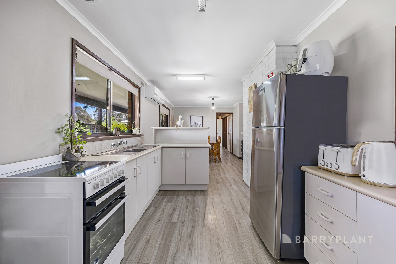 2/9 Spencer Street, SEBASTOPOL VIC 3356, Sebastopol - Thumbnail 3