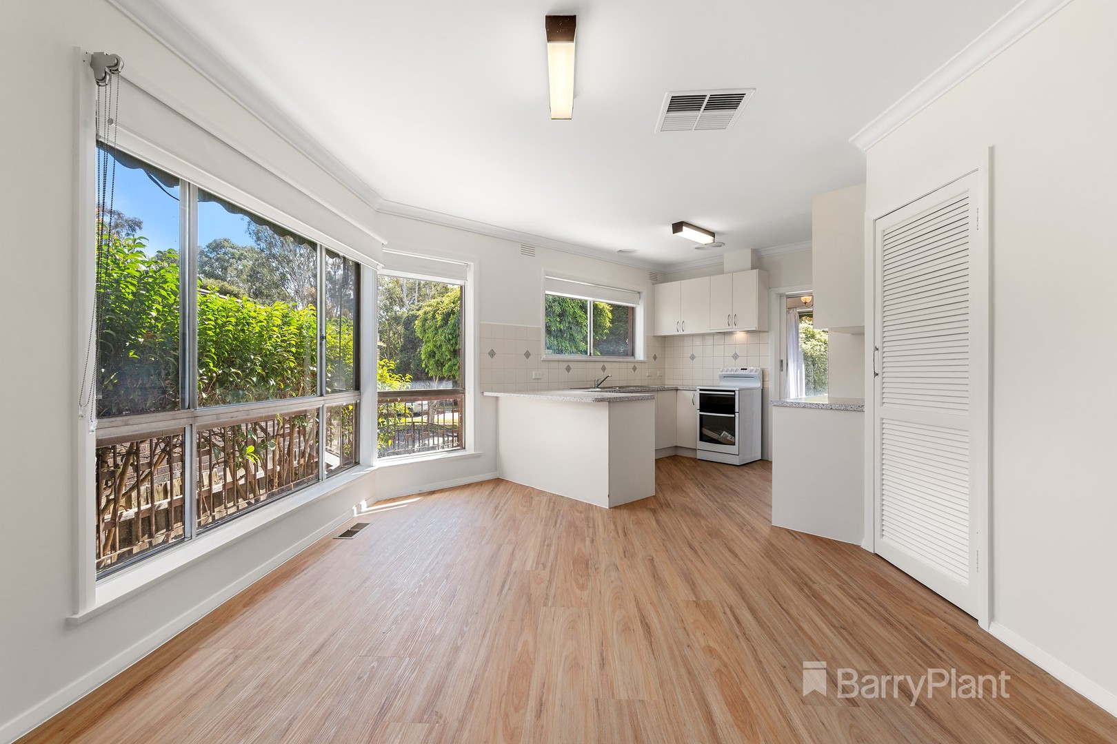 176 Templestowe Road, Templestowe Lower, VIC 3107, Templestowe Lower - Thumbnail 3
