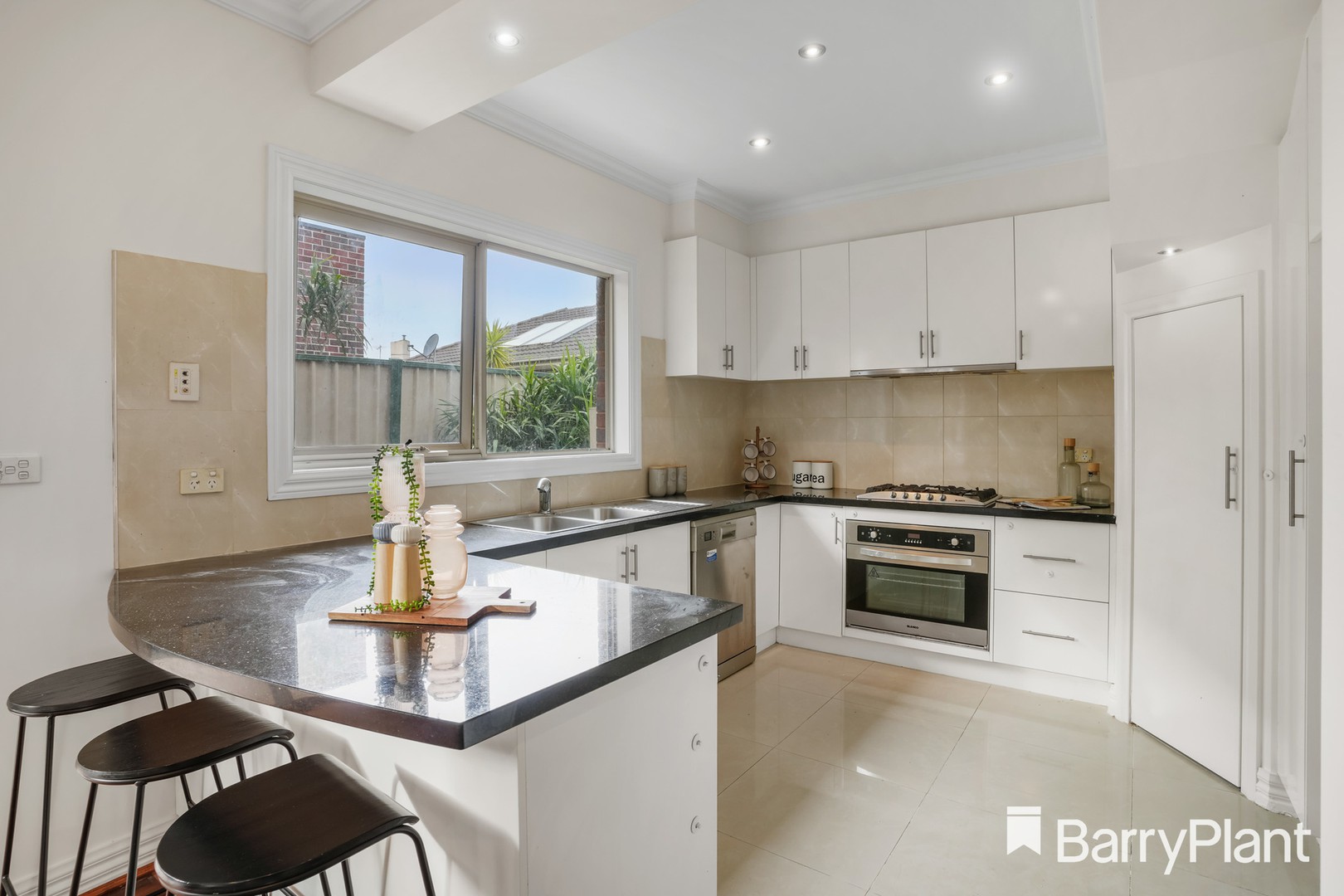 176A Oriel Road, Heidelberg West, VIC 3081, Heidelberg West - Thumbnail 4