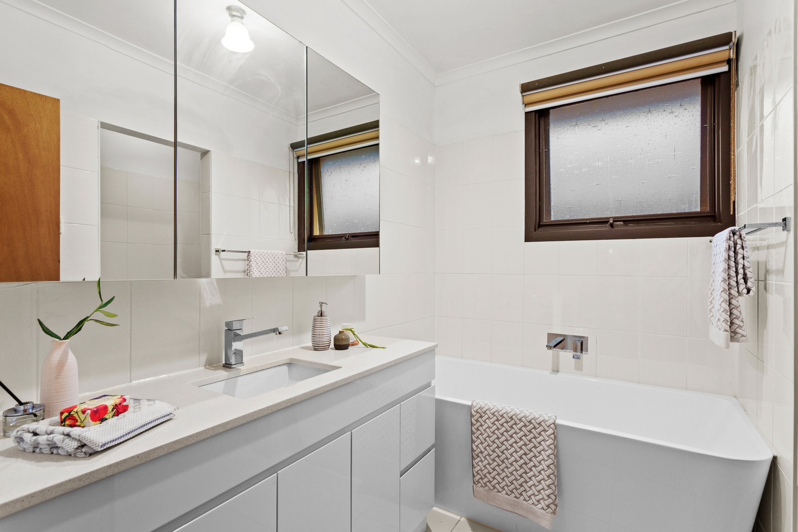 177 Plenty River Drive, Greensborough, VIC 3088, Greensborough - Thumbnail 2