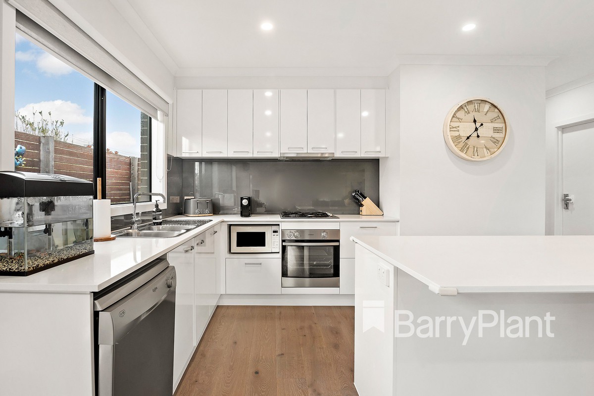 177 Second Avenue, Rosebud, VIC 3939, Rosebud - Thumbnail 2