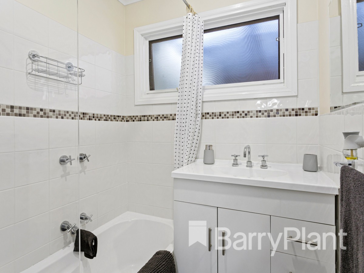 178 Ninth Avenue, Rosebud, VIC 3939, Rosebud - Thumbnail 5