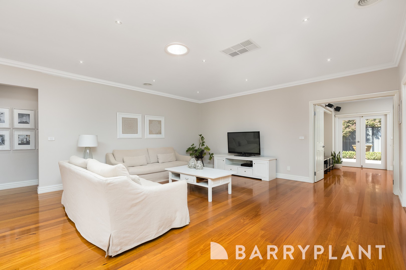 179 Dunnings Road, Point Cook, VIC 3030 - Thumbnail 2 - 18/03/2025