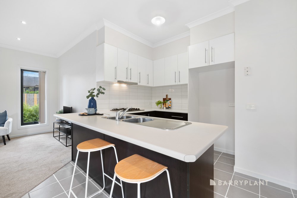 17A Methven Avenue, South Morang, VIC 3752 - Thumbnail 2 - 29/10/2025