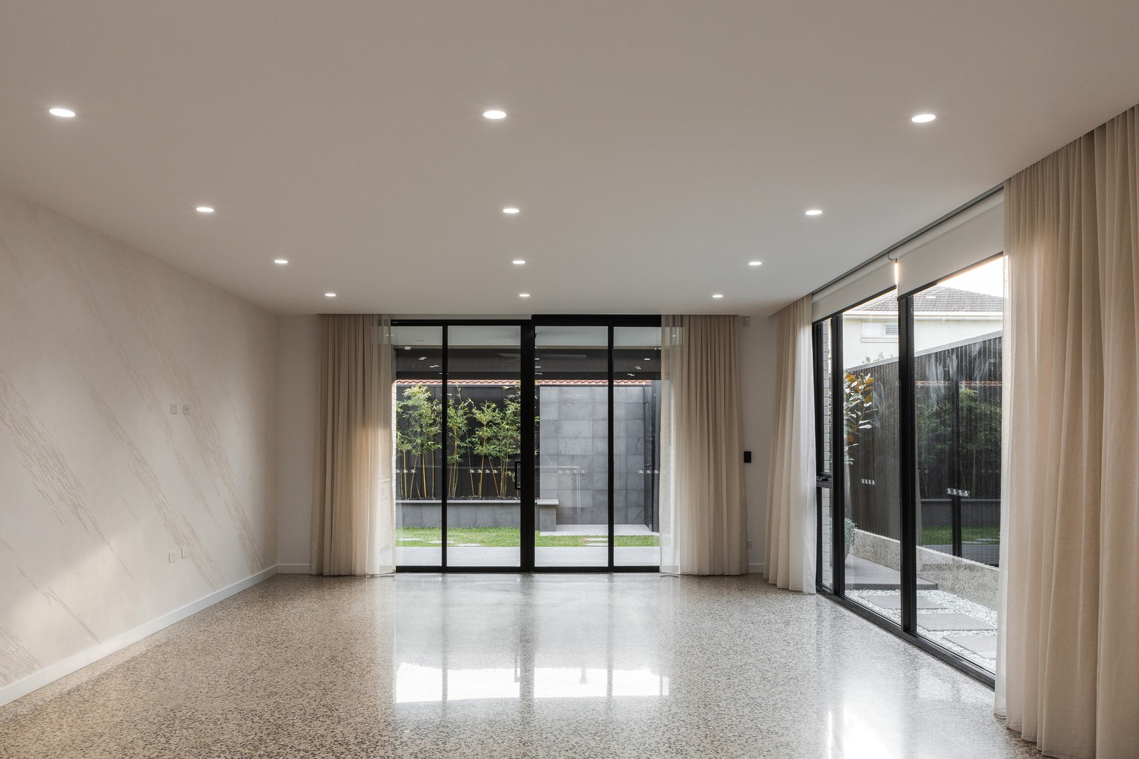 17A Myrtle Grove, Reservoir, VIC 3073, Reservoir - Thumbnail 4