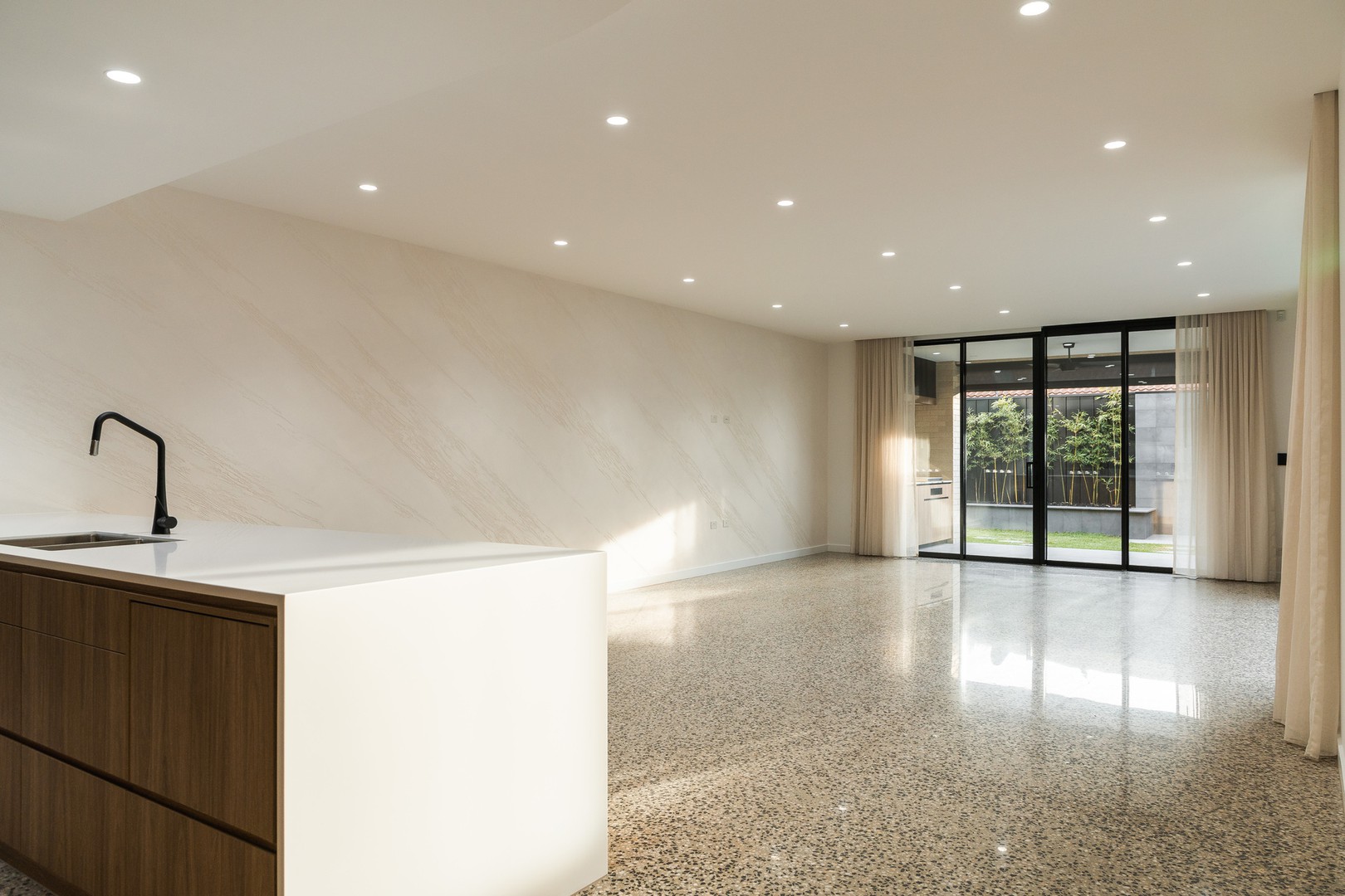 17A Myrtle Grove, Reservoir, VIC 3073, Reservoir - Thumbnail 6