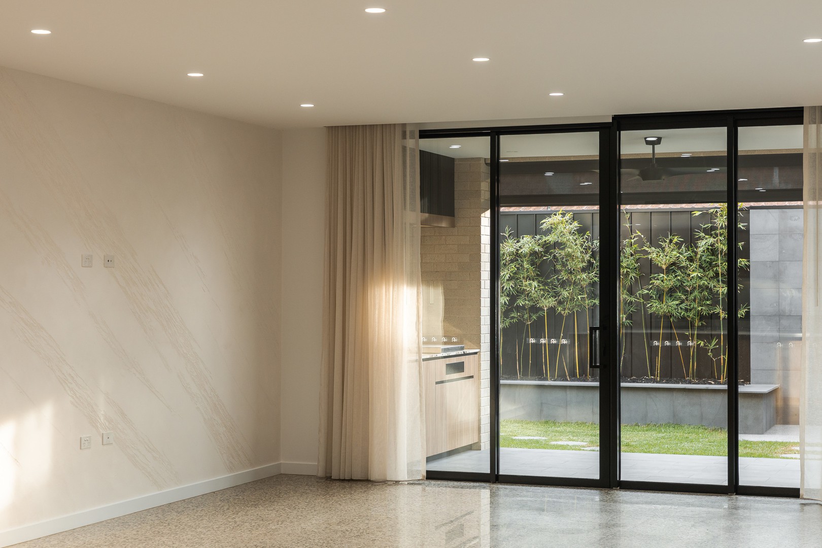 17A Myrtle Grove, Reservoir, VIC 3073, Reservoir - Thumbnail 8
