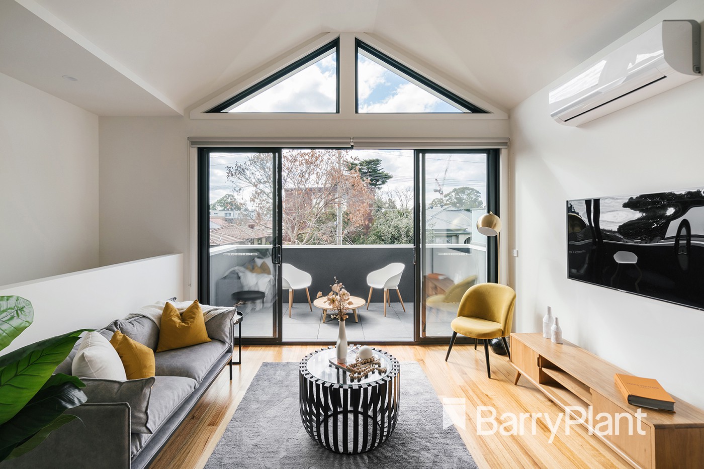 17B Dalgety Street, Preston, VIC 3072, Preston - Thumbnail 2
