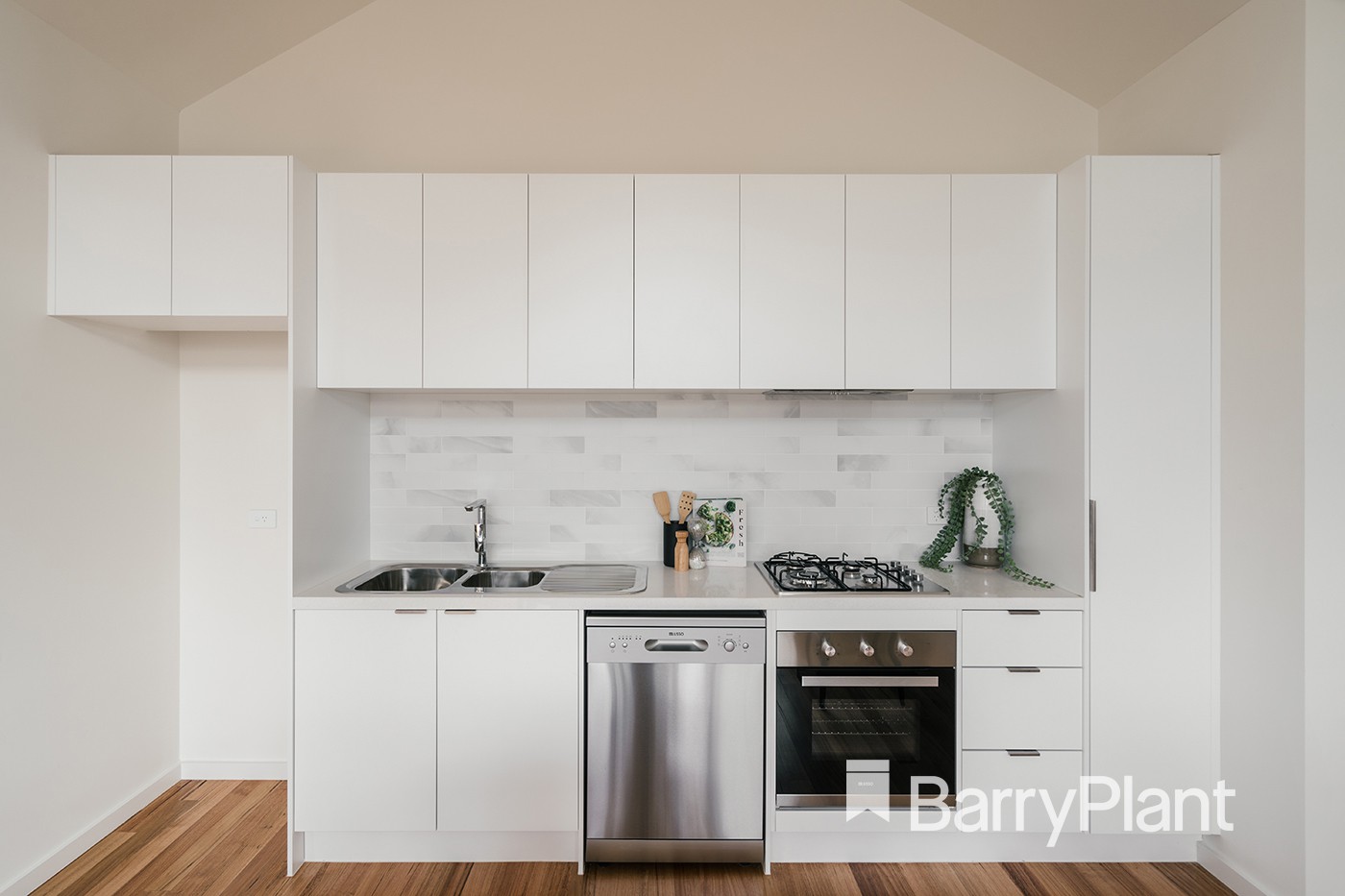 17B Dalgety Street, Preston, VIC 3072, Preston - Thumbnail 5