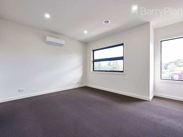 17B Dunvegan Crescent, Dandenong, VIC 3175, Dandenong - Thumbnail 4