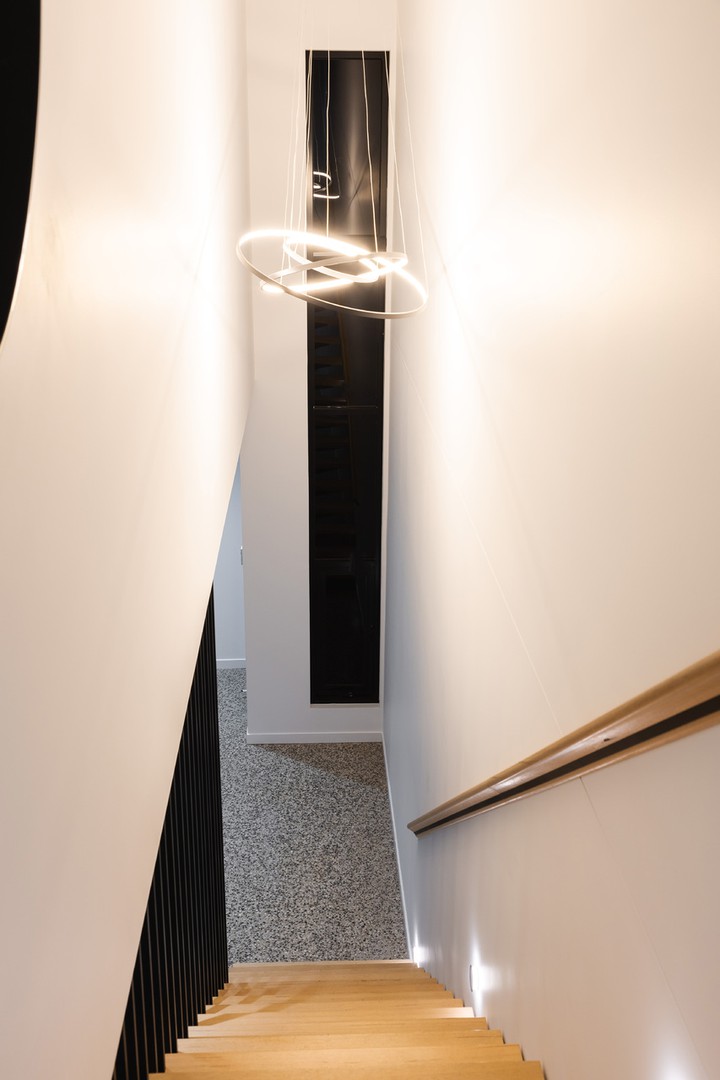 17B Myrtle Grove, Reservoir, VIC 3073 - Thumbnail 2 - 07/05/2024