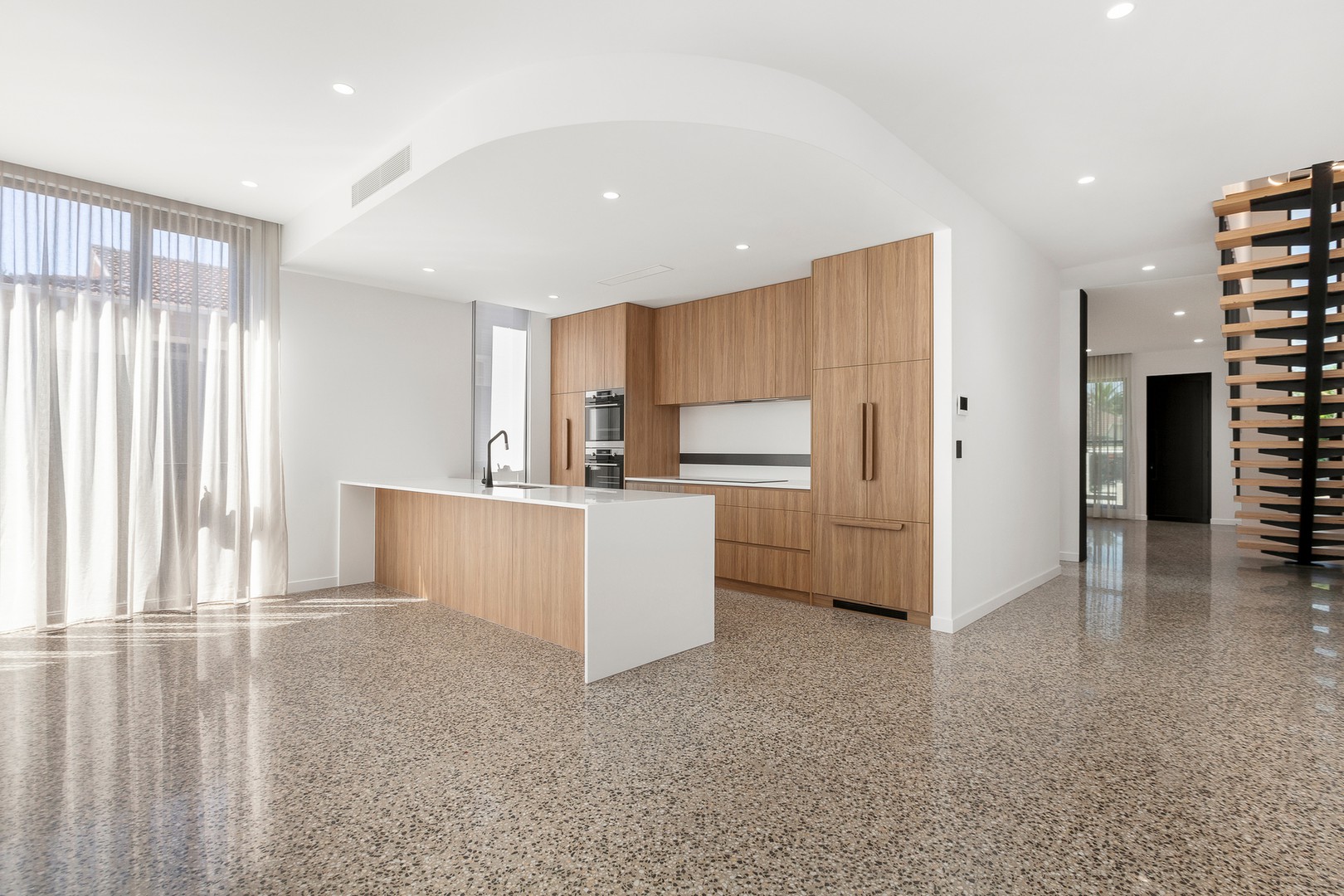 17B Myrtle Grove, Reservoir, VIC 3073, Reservoir - Thumbnail 6