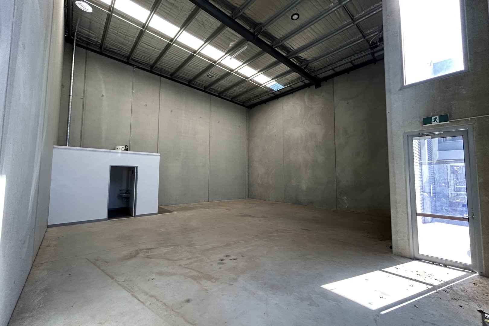 18/54 Commercial Place, Keilor East, VIC 3033 - Thumbnail 2 - 25/08/2025
