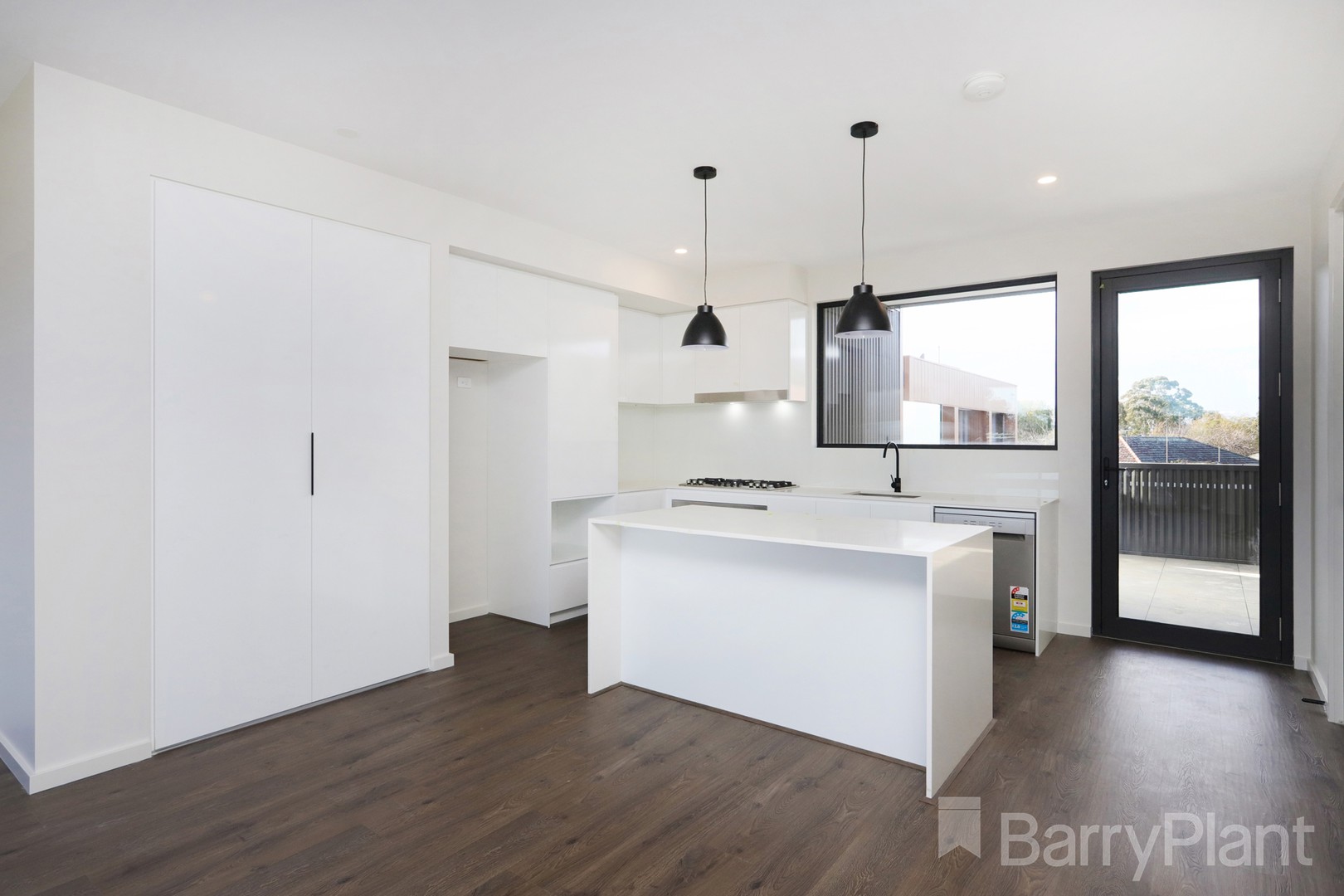 18/8 Service Street, Sunshine, VIC 3020, Sunshine - Thumbnail 3