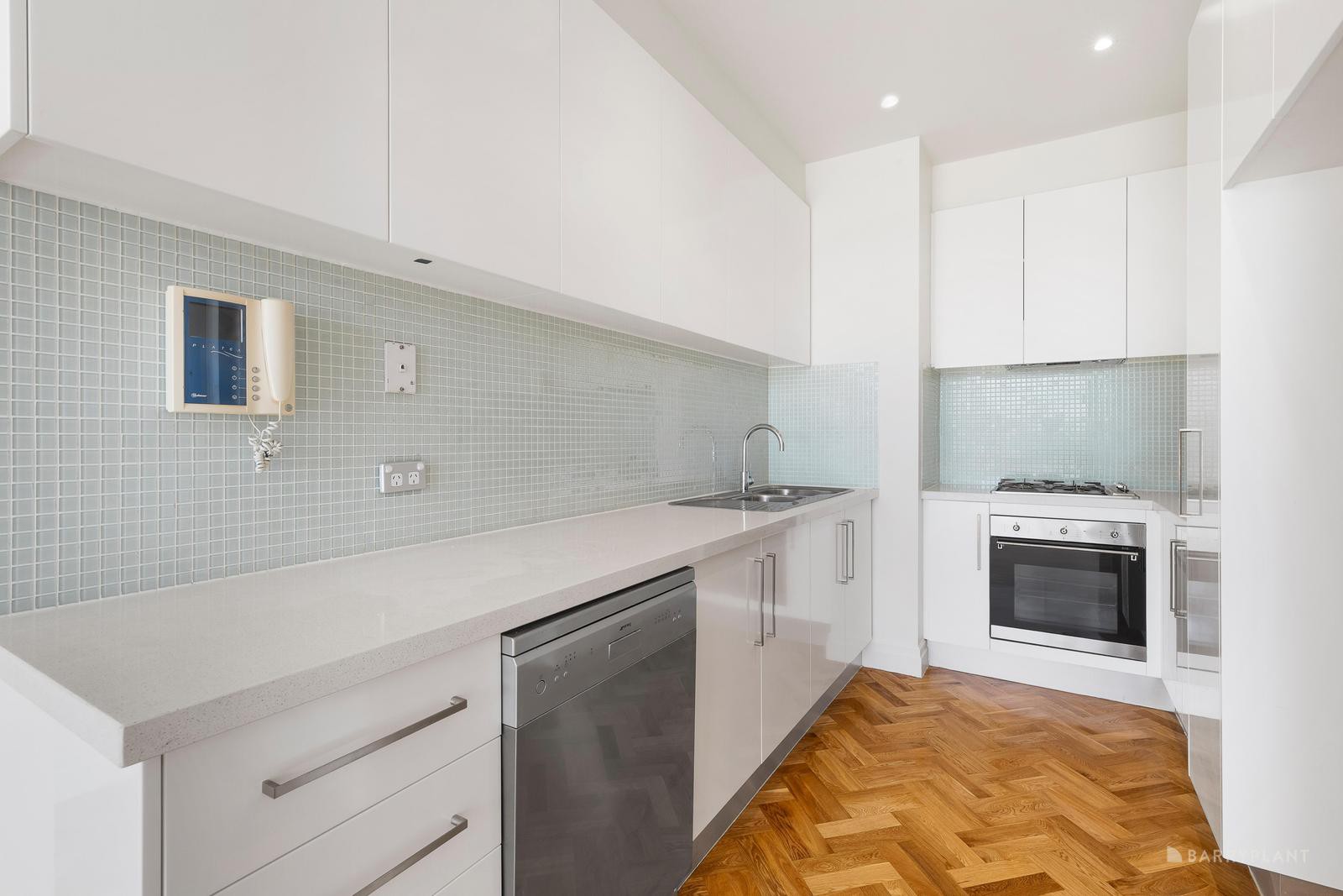 18/885-887 Doncaster Road, Doncaster East, VIC 3109, Doncaster East - Thumbnail 4