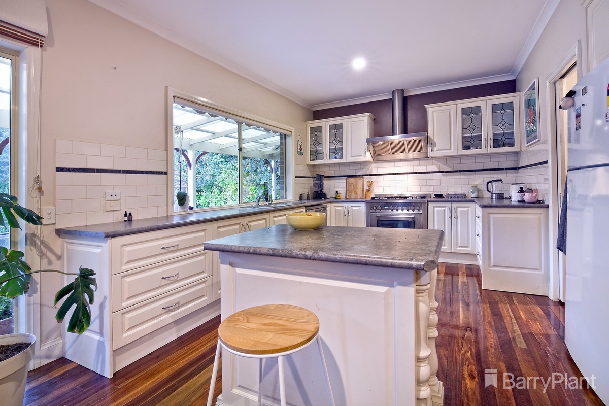 18 Agnes Street, Gembrook, VIC 3783, Gembrook - Thumbnail 3