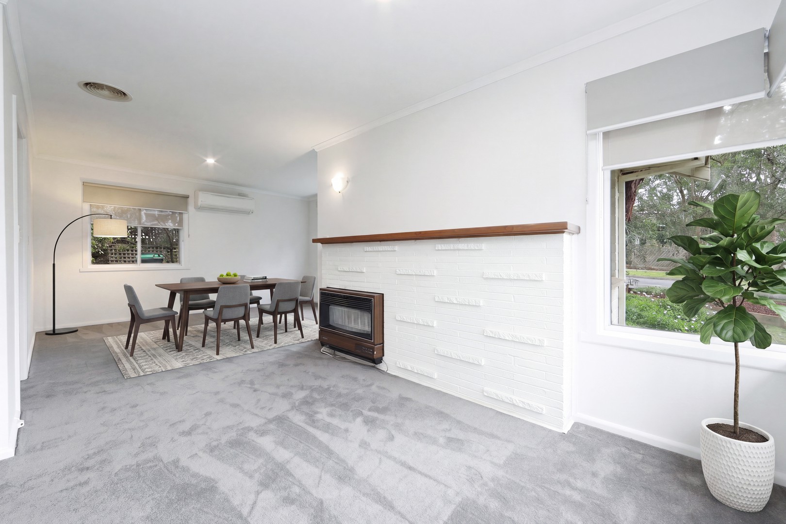 18 Aisbett Avenue, Wantirna South, VIC 3152 - Thumbnail 2 - 29/07/2026