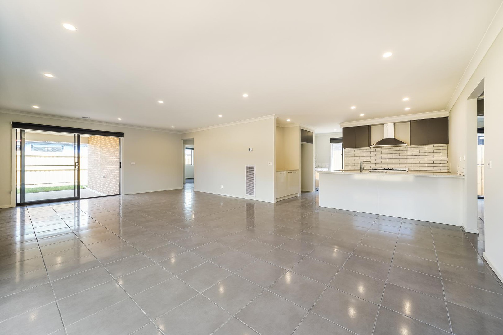 18 Albanel Street, Armstrong Creek, VIC 3217, Armstrong Creek - Thumbnail 2