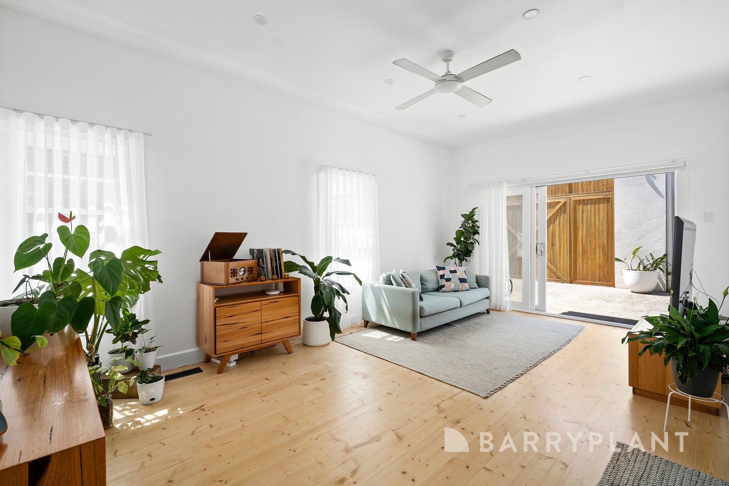 18 Alice Street, Sunshine, VIC 3020, Sunshine - Thumbnail 4