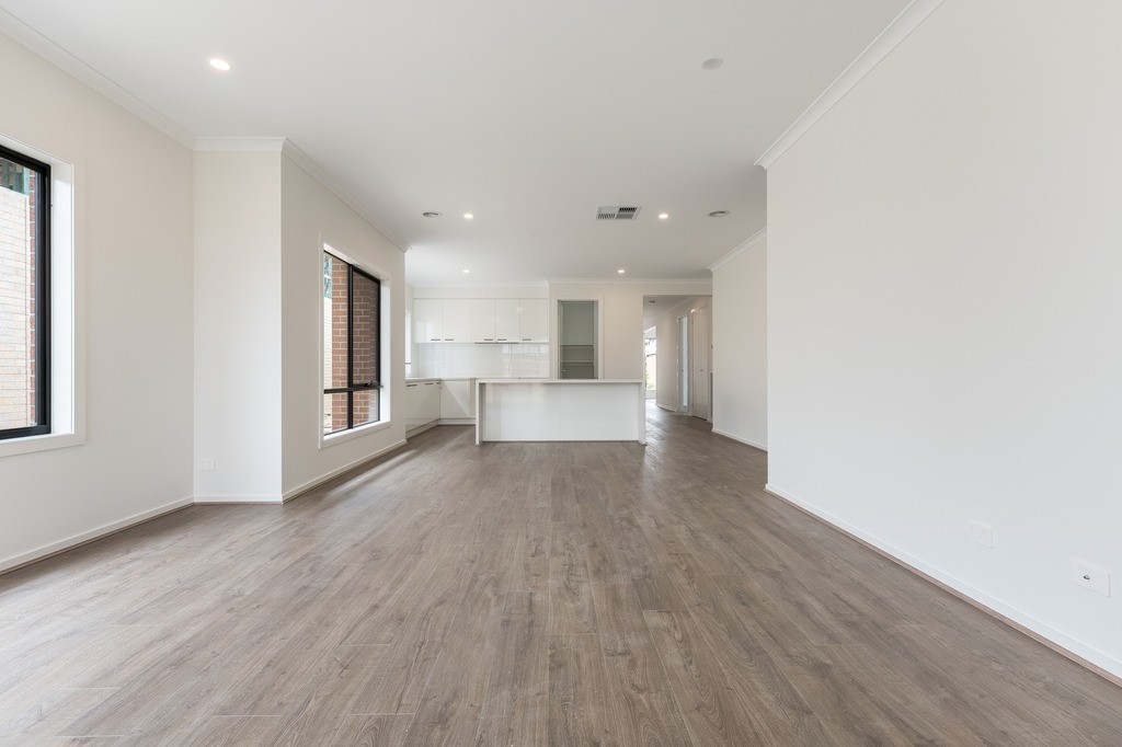 18 Ambient Street, Mount Duneed, VIC 3217, Mount Duneed - Thumbnail 2