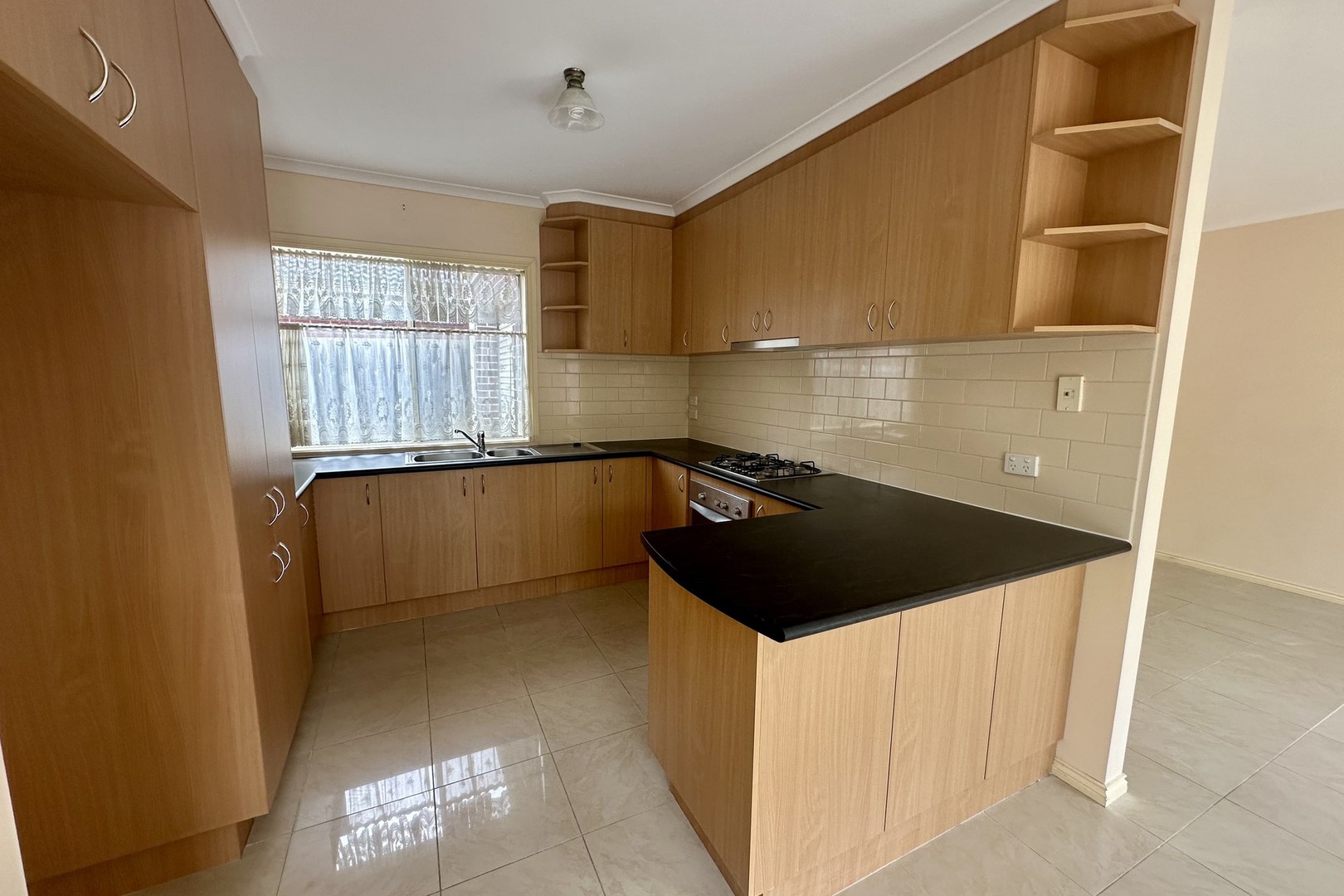 18 Aneta Avenue, Hillside, VIC 3037 - Thumbnail 1 - 22/04/2025