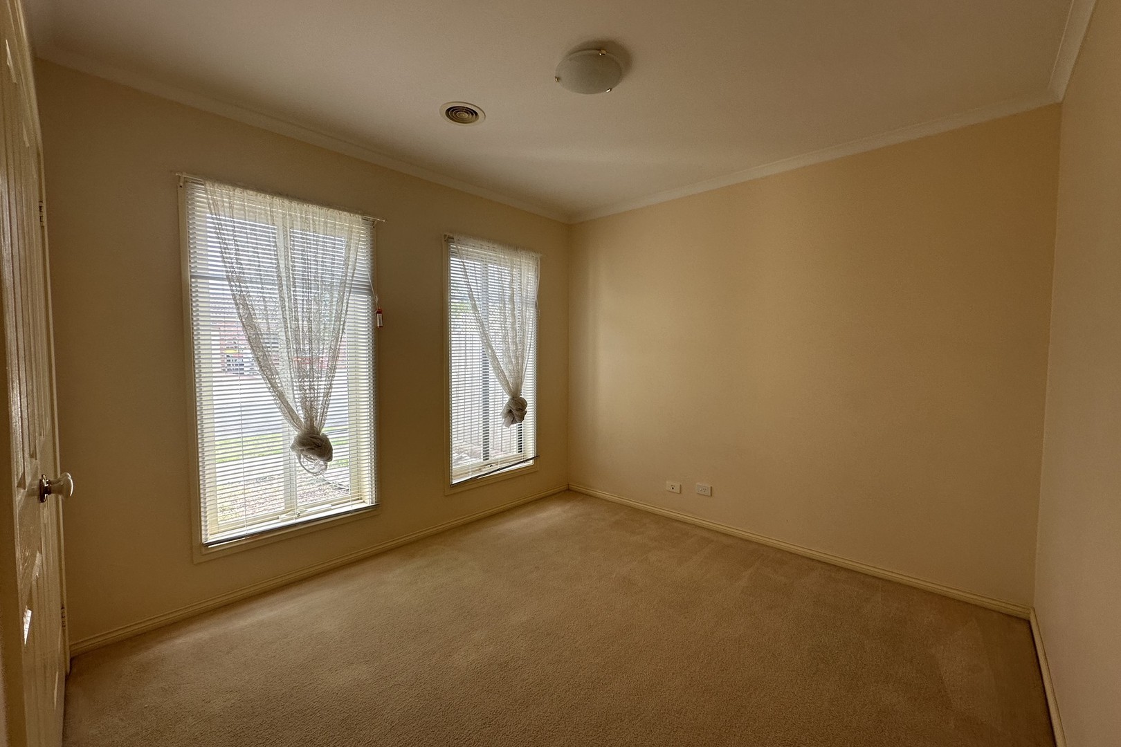 18 Aneta Avenue, Hillside, VIC 3037, Hillside - Thumbnail 6