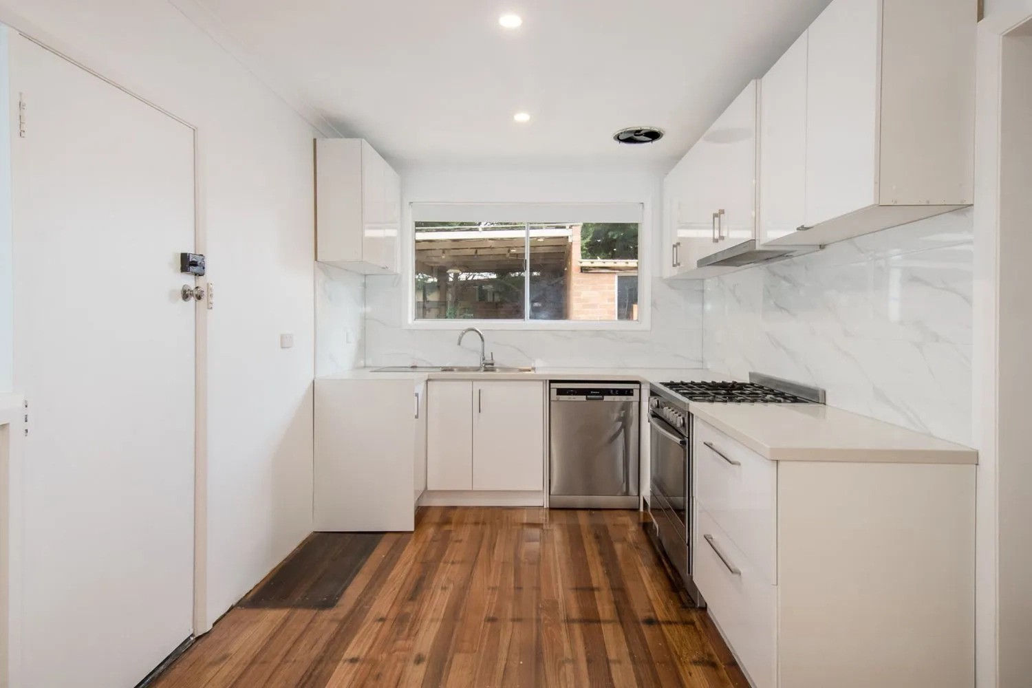 18 Anne Road, Knoxfield, VIC 3180 - Thumbnail 2 - 26/10/2026