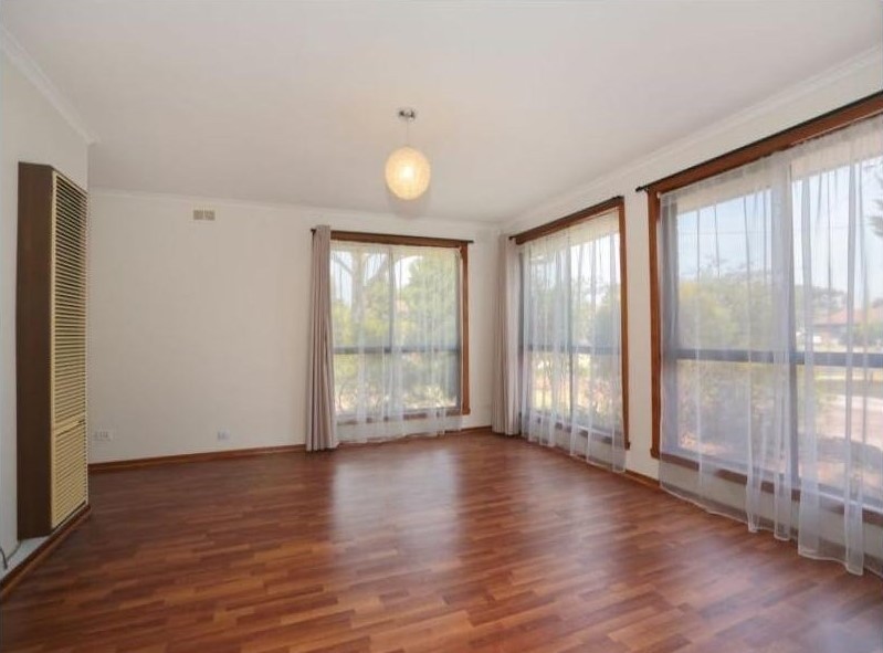 18 Ardeer Court, Meadow Heights, VIC 3048, Meadow Heights - Thumbnail 2