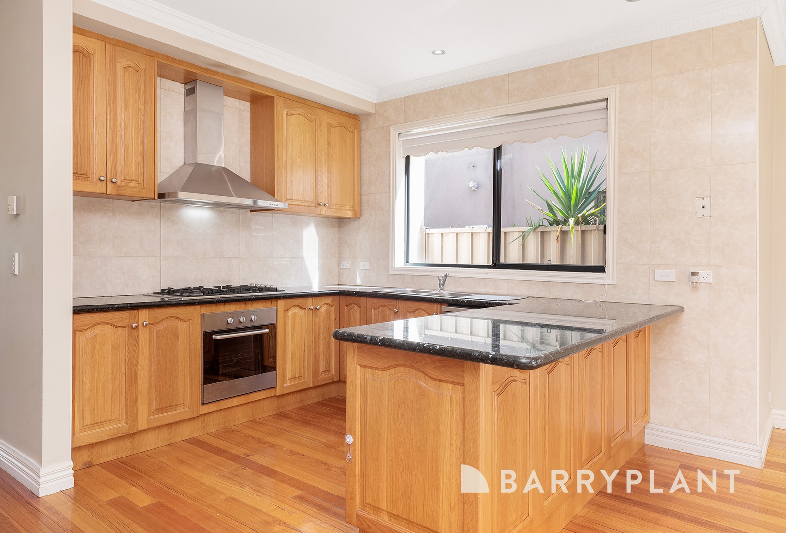18 Augusta Crescent, Sunshine North, VIC 3020, Sunshine North - Thumbnail 5