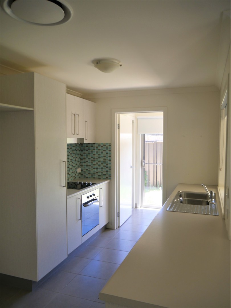 18 Avebury Drive, Cobblebank, VIC 3338, Cobblebank - Thumbnail 5
