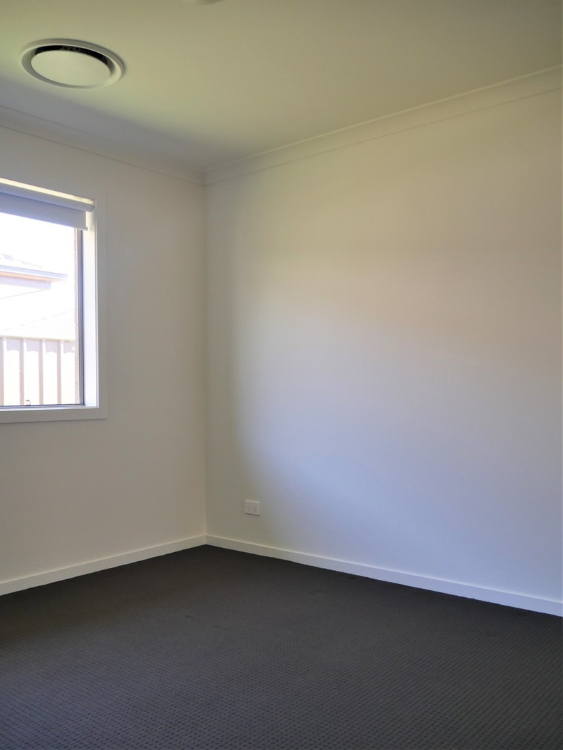 18 Avebury Drive, Cobblebank, VIC 3338, Cobblebank - Thumbnail 7