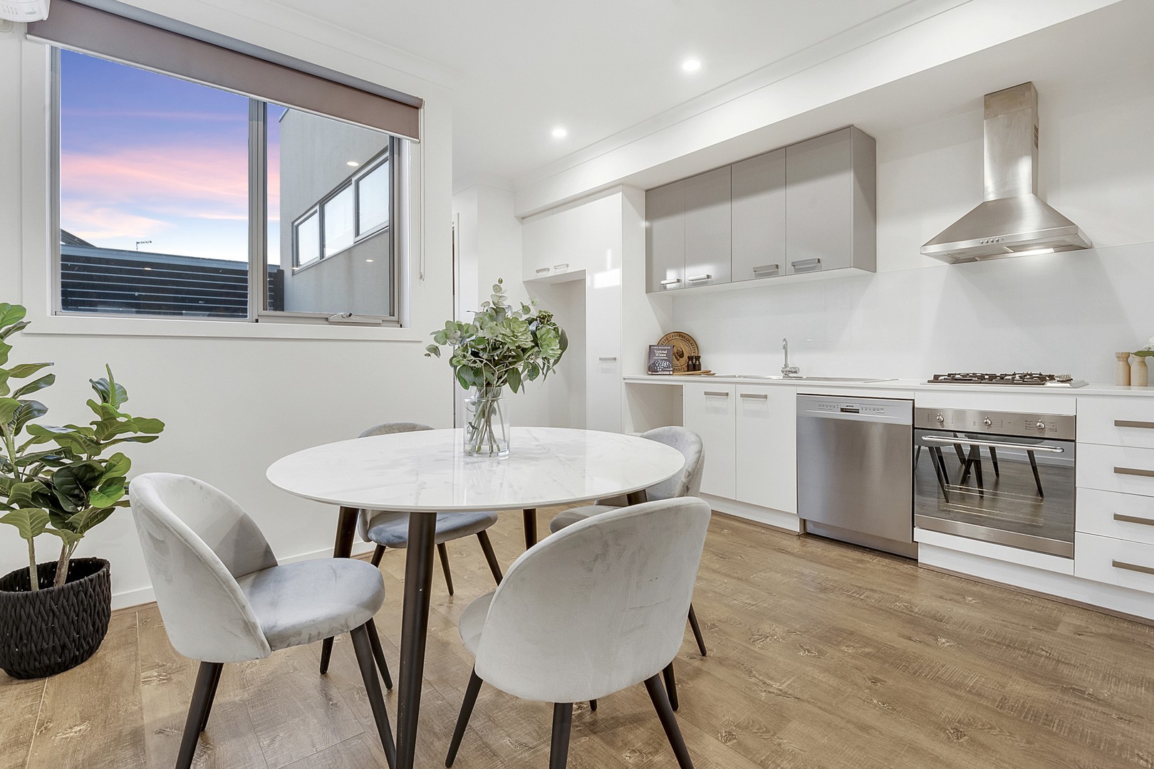 18 Bayano Way, Craigieburn, VIC 3064, Craigieburn - Thumbnail 3