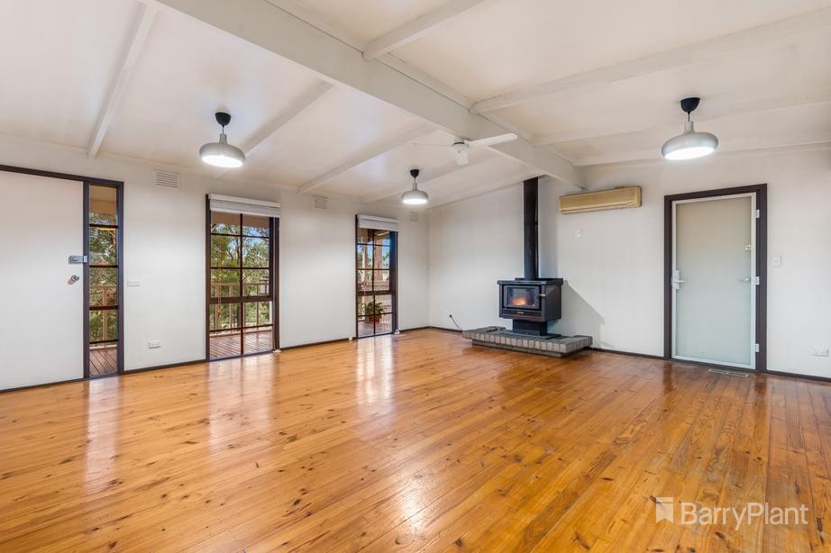 18 Belgrave Avenue, Cockatoo, VIC 3781, Cockatoo - Thumbnail 4