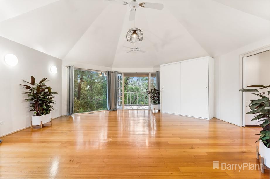 18 Belgrave Avenue, Cockatoo, VIC 3781, Cockatoo - Thumbnail 8