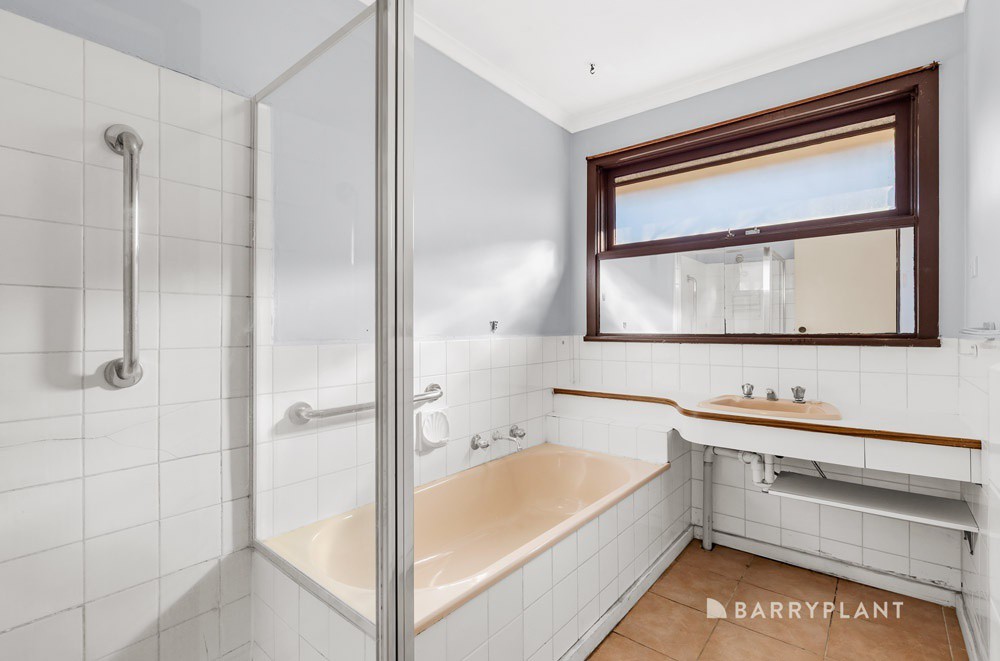 18 Bellbird Drive, Wantirna, VIC 3152, Wantirna - Thumbnail 6