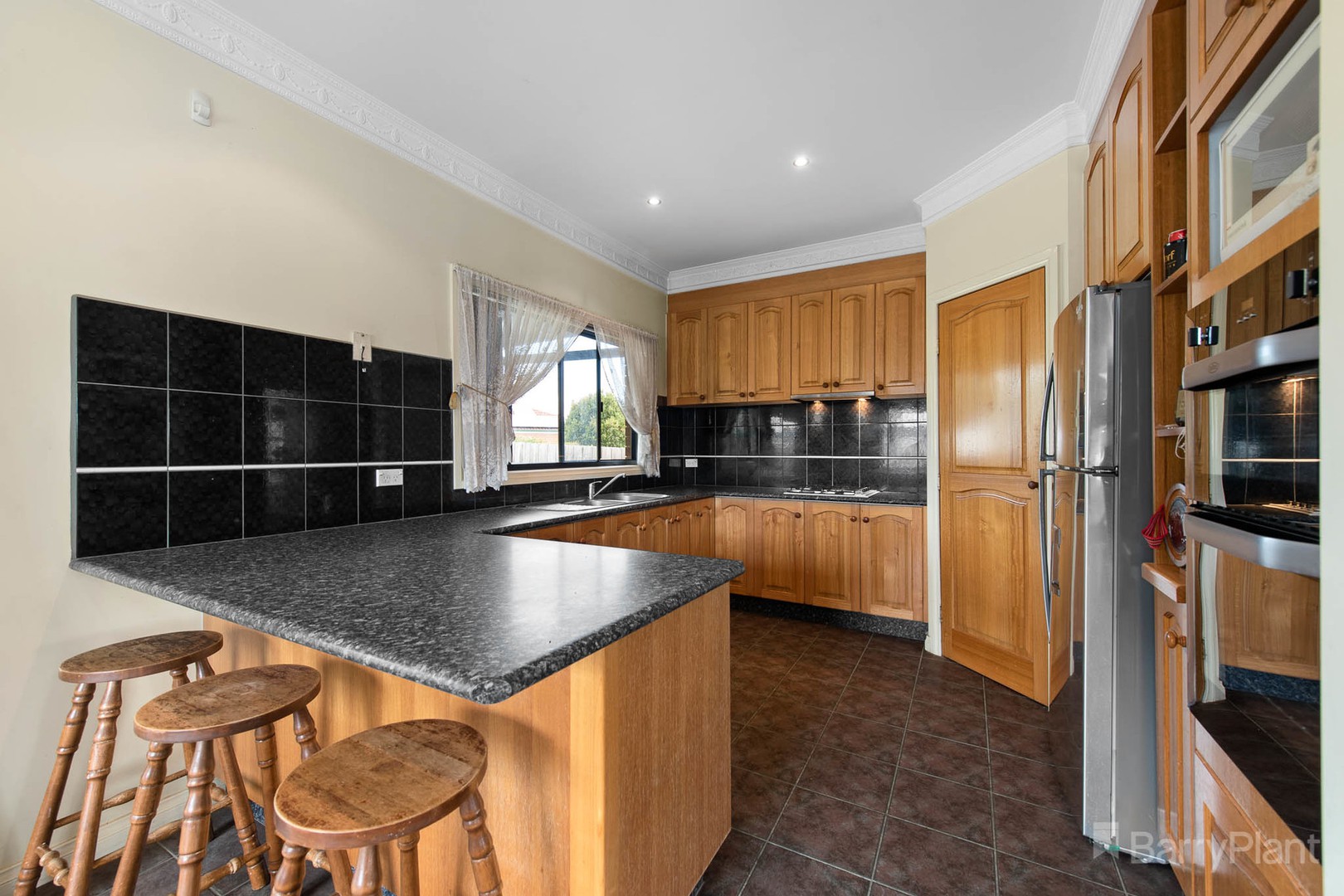 18 Benmara Crescent, Narre Warren South, VIC 3805, Narre Warren South - Thumbnail 3