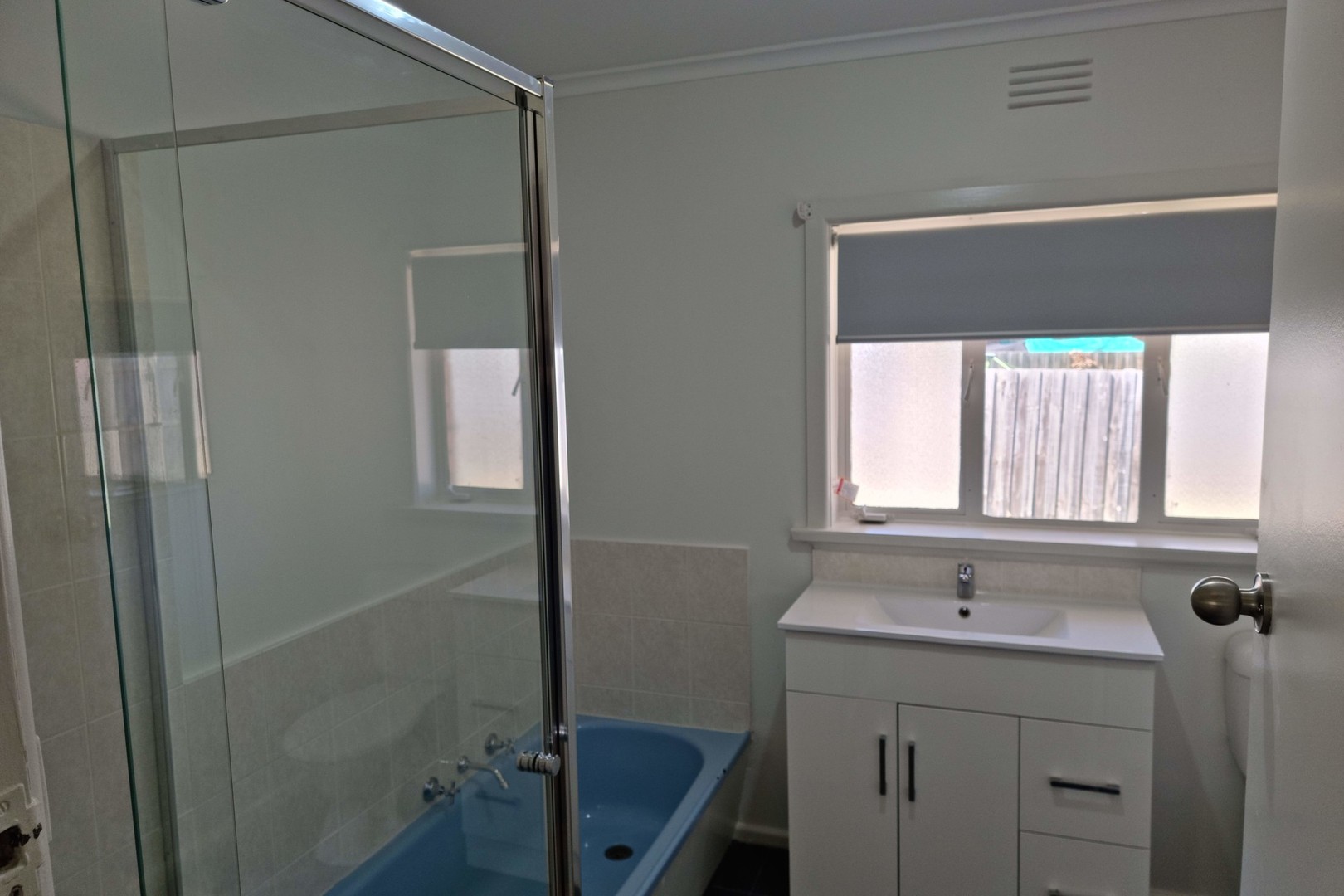 18 Bernbanks Avenue, St Albans, VIC 3021, St Albans - Thumbnail 4