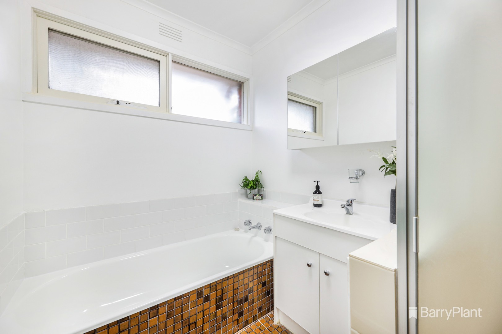 18 Blackfriars Lane, Chirnside Park, VIC 3116, Chirnside Park - Thumbnail 8
