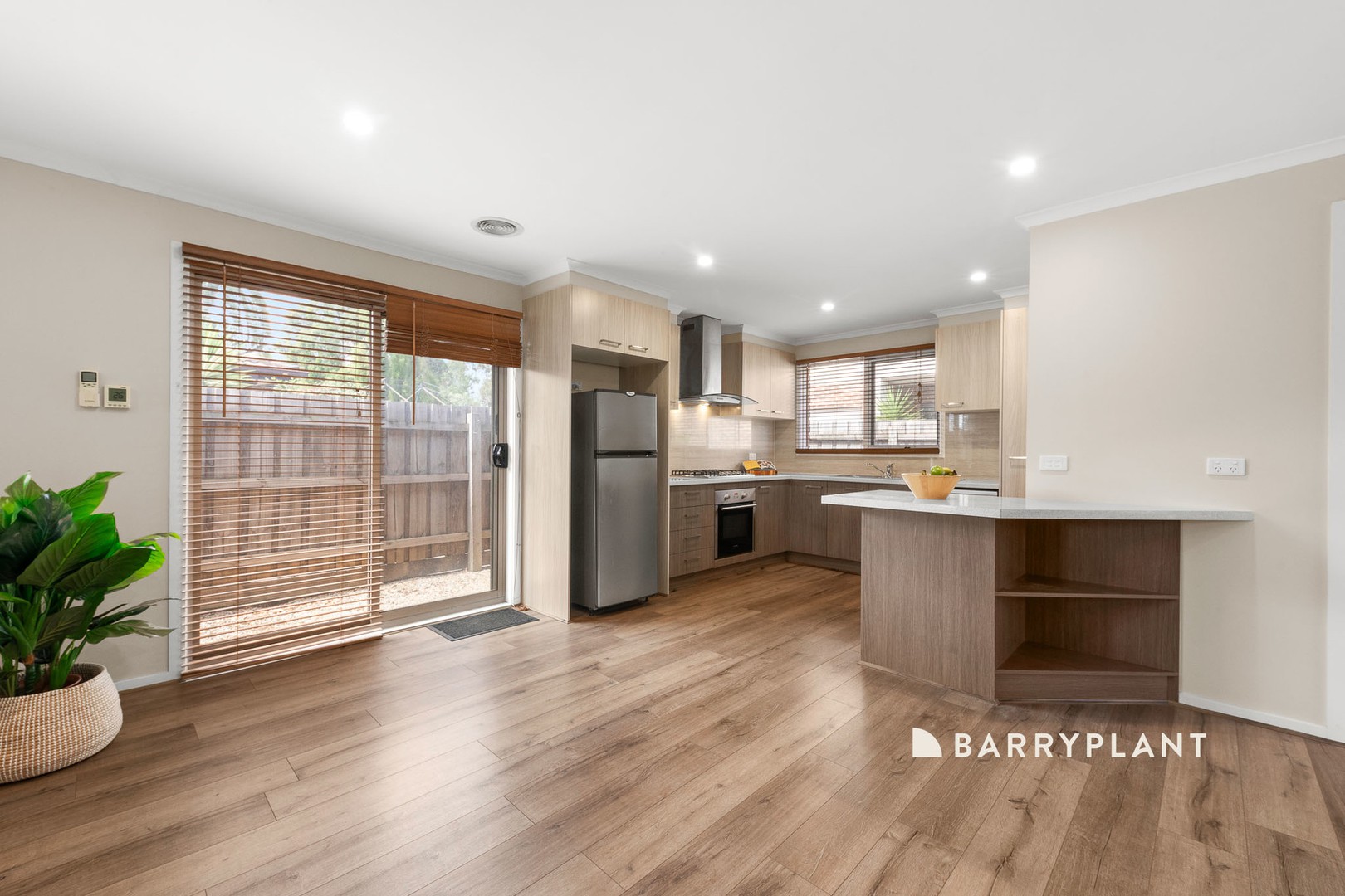 18 Blue Gum Court, Narre Warren, VIC 3805, Narre Warren - Thumbnail 4