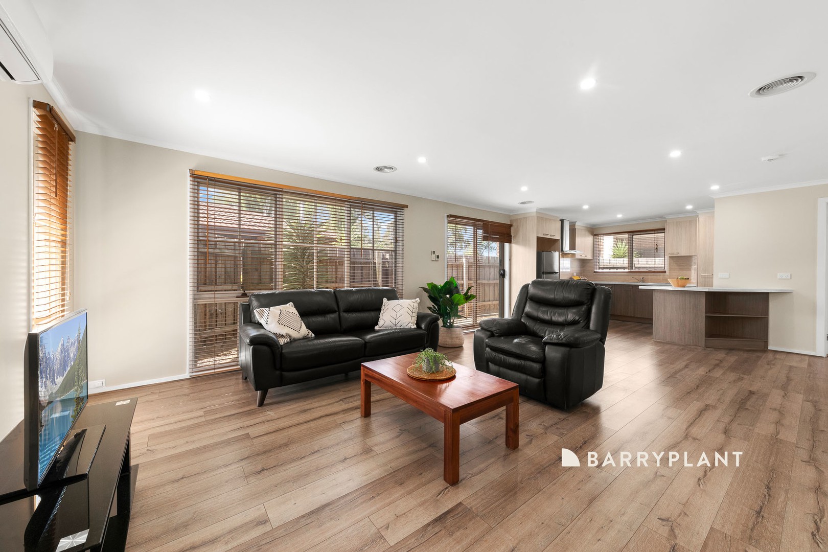 18 Blue Gum Court, Narre Warren, VIC 3805, Narre Warren - Thumbnail 5