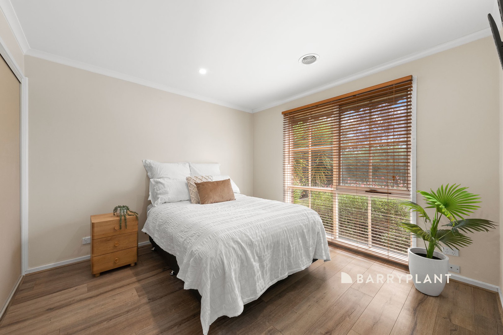 18 Blue Gum Court, Narre Warren, VIC 3805, Narre Warren - Thumbnail 8