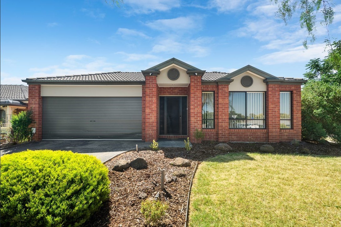 18 Bracken Way, South Morang, VIC 3752 - Thumbnail 1 - 15/12/2025