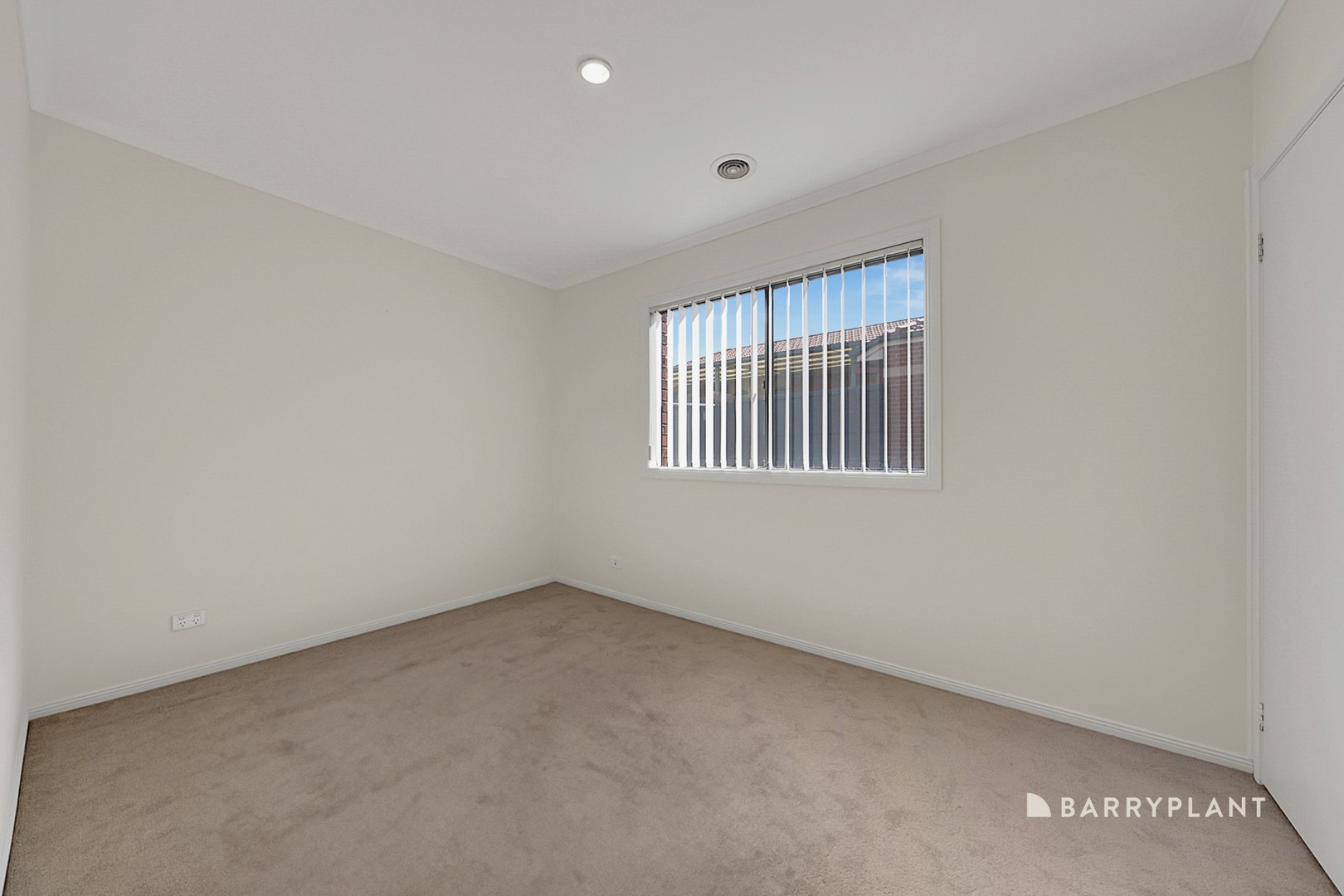 18 Bracken Way, South Morang, VIC 3752, South Morang - Thumbnail 5