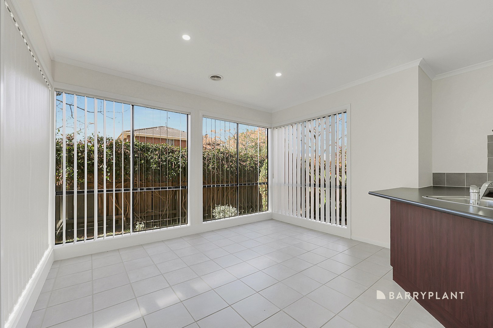 18 Bracken Way, South Morang, VIC 3752, South Morang - Thumbnail 8