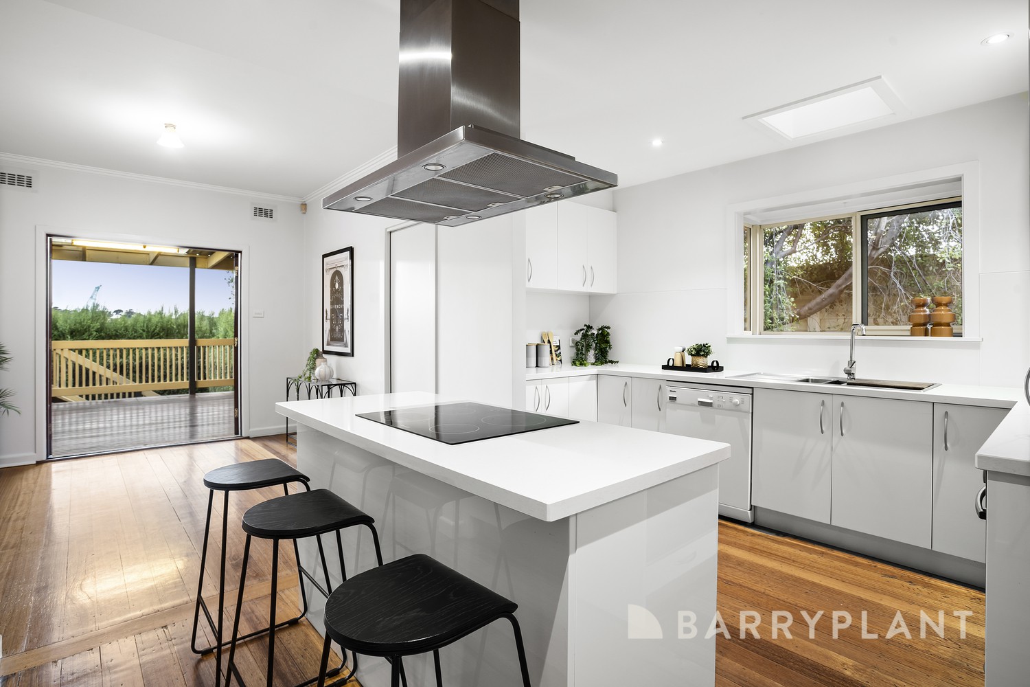 18 Braid Hill Road, Macleod, VIC 3085, Macleod - Thumbnail 2